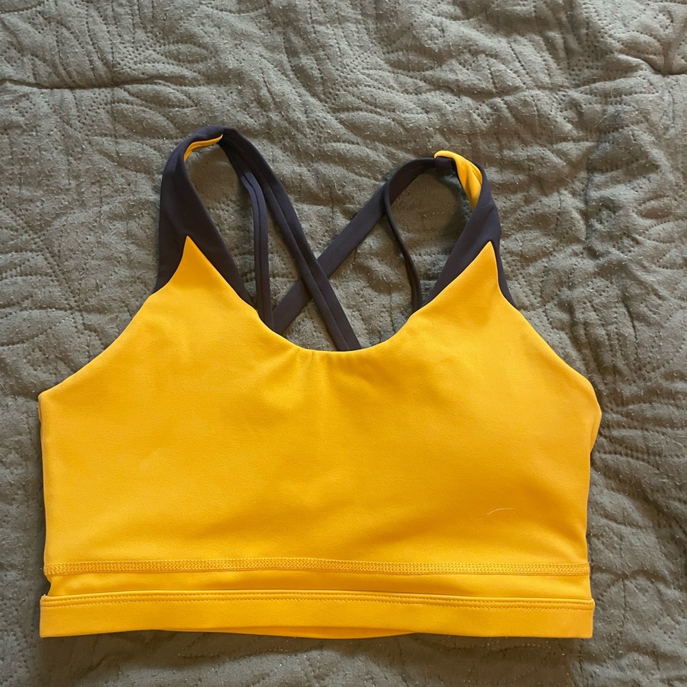 Sports bra